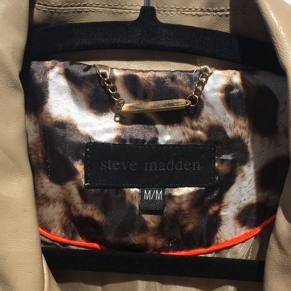 Women’s jacket - Picture 2 of 3